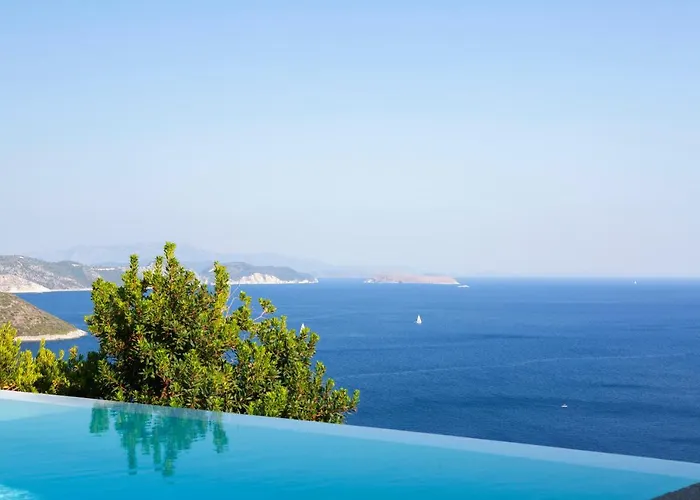 Vilă Sirina Of Blue Caves Complex With Amazing View Gurantees Calm And Mind Relaxation