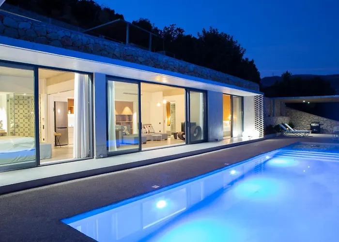 Sirina Of Blue Caves Complex With Amazing View Gurantees Calm And Mind Relaxation Villa